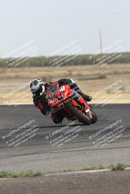 media/Sep-07-2024-Pacific Track Time (Sat) [[9bb89f5e83]]/A group/Phone Wall Paper 1000am/